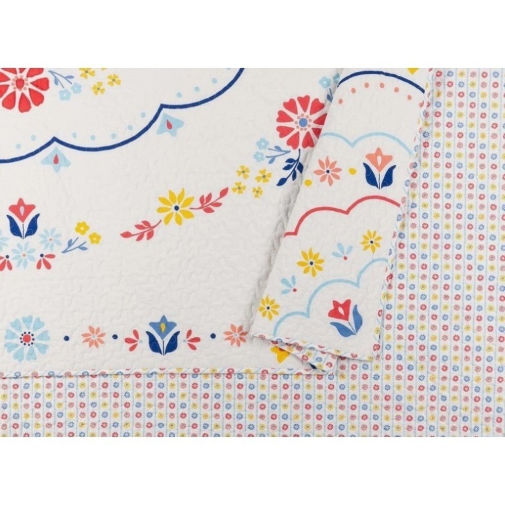The Pioneer Woman White Floral Quilt Set with Red, Blue, Yellow Accents - Picture 10 of 12